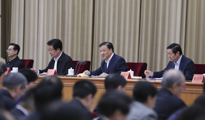 刘云山出席推进“两学一做”学习教育常态化制度化工作座谈会